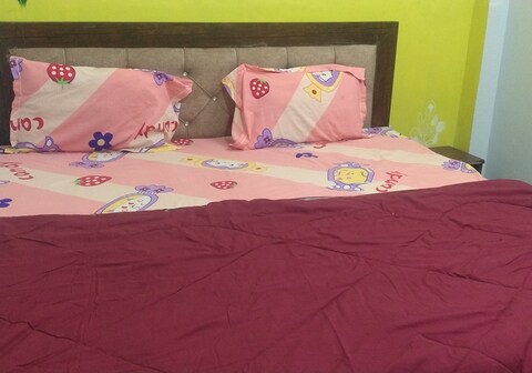 Radhe krishna Home stay