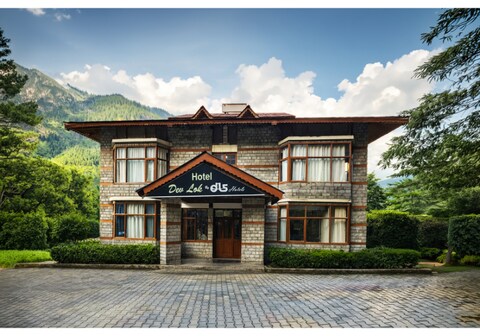 DLS Hotel Devlok
