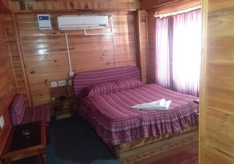 Hospitality Inn Bomdila (2)