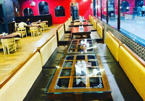 Shree Tourist Motel & J Food Circle