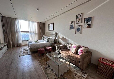 Luxury Studios by Sojourn Stays Gurugram