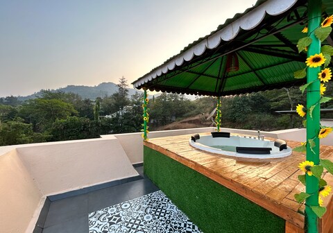 Stay Leisurely Skies 1 BHK, Lonavala Khandala