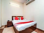 OYO 18894 Anand Luxary Villa, Lucknow OYO 18894 Anand Luxary Villa, Lucknow