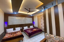 Rayyan Guest House, Srinagar Rayyan Guest House, Srinagar