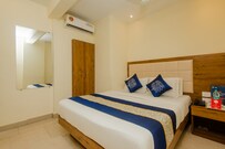 OYO 8363 Hotel Royal NS, Mumbai OYO 8363 Hotel Royal NS, Mumbai