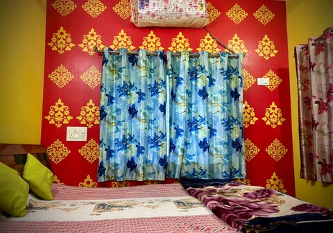 NEST RETREAT Home Stay