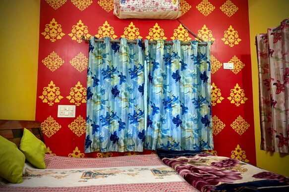 NEST RETREAT Home Stay