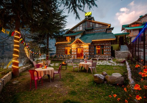 Tales n trails cottage