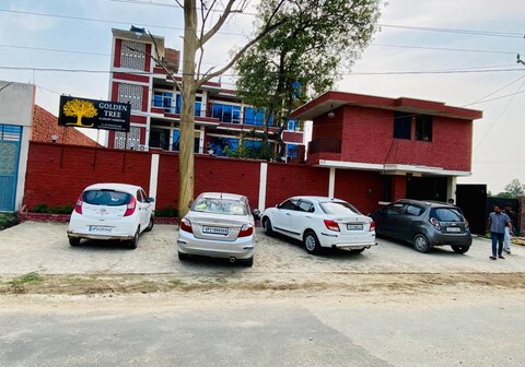 Golden Tree A Luxury