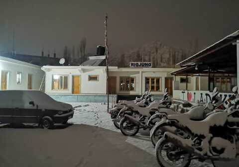 Rigjung Guest House | Rooms & Caretaker