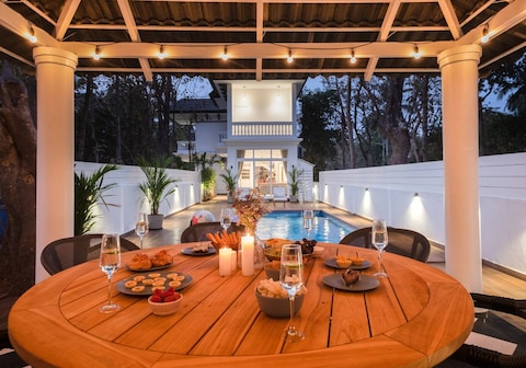 Luxurious 4BHK Villa with private pool Amanassa 3