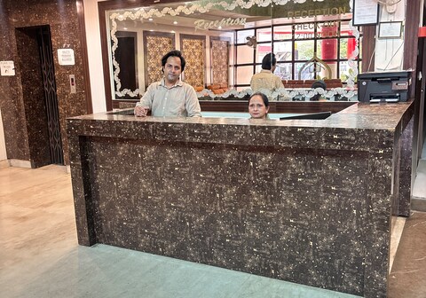 Hotel Avadh International