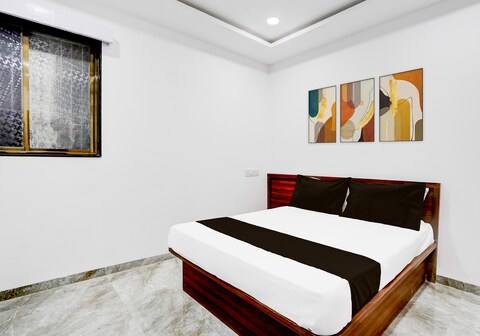 Super Hotel O Varad 7/12 Beer Bar & Lodging room