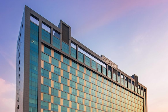 Conrad Pune- Luxury by Hilton