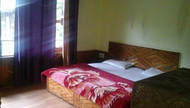 alasia-hotel-solan-interior
