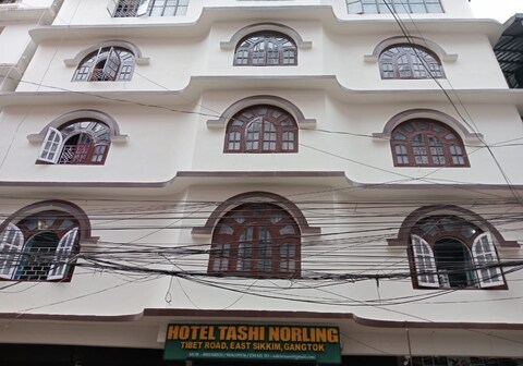 Hotel Tashi Norling