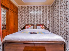 OYO Home 23181 Elegant 3BHK Dwarka Sector 19A, Delhi OYO Home 23181 Elegant 3BHK Dwarka Sector 19A, Delhi