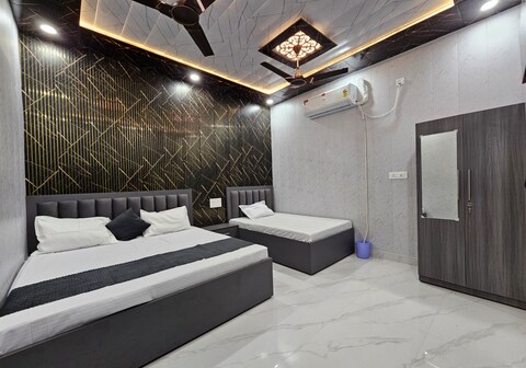 ROYAL RANI RESIDENCY