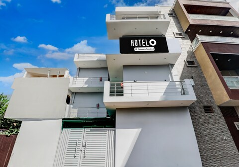 Super Hotel O Deva Road Chinhat Formerly 24 Stays