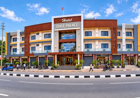 Hotel Dixit Palace