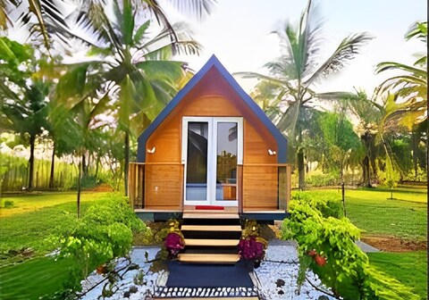 The Glampies Luxurious Pods