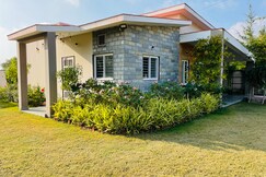 Oakwood Delight 2 BHK Pool Villa Udaipur, Udaipur Oakwood Delight 2 BHK Pool Villa Udaipur, Udaipur