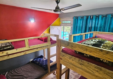 Shanti Cafe - Signature Stays Kasol