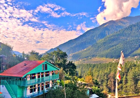 Cupidtrails Himalayan Castle | Rooms & Wi-Fi