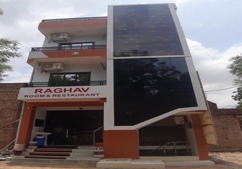 Raghav Hotel