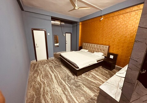 PARADISE BANQUET GARDEN