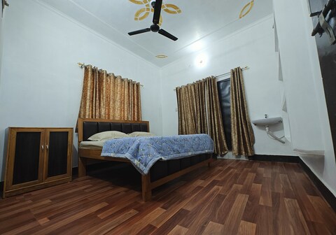 Shree Sadan Home Stay