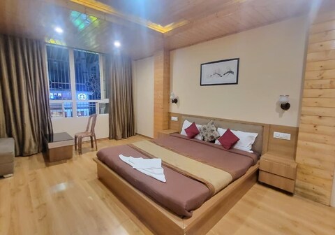 SIMCHA GUEST HOUSE | On MG Marg