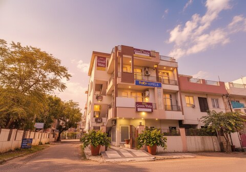 FabHotel Green Vista Malviya Nagar