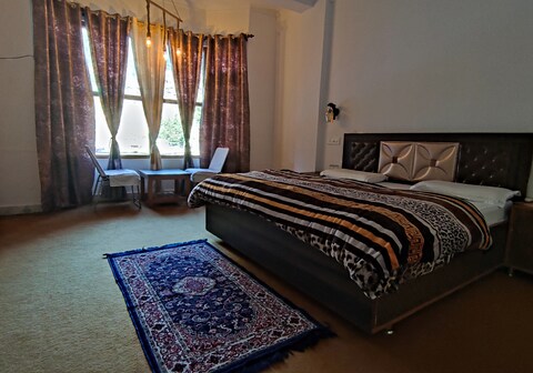 Hotel Rajkamal
