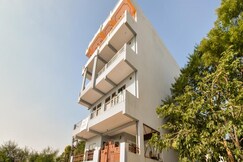 Shree Bakebihari PG House, Gwalior Shree Bakebihari PG House, Gwalior