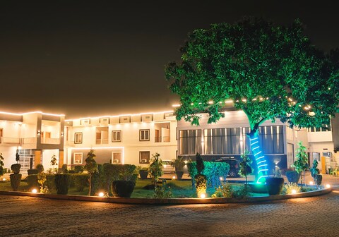 Laxmi Bhavan