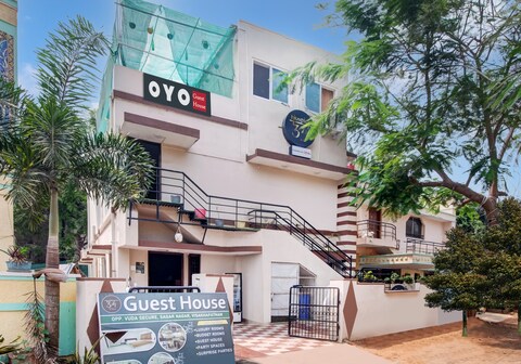 Hotel O Hospice34Vizag