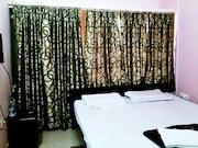 Moon Light Guest House-Orissa (Deluxe AC Room), Bhubaneshwar Moon Light Guest House-Orissa (Deluxe AC Room), Bhubaneshwar