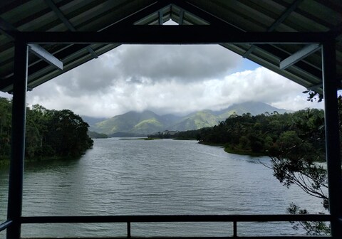 Airfresh Private Pool Lakeview Villa