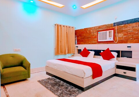 Western Stay Inn 15 Mins Walking From Assi Ghat Varansi