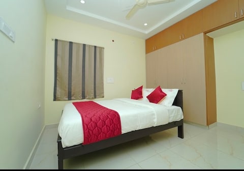 Pinaka Grand 1BHK, 2BHK Homestay