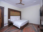 OYO Home 10926 1BHK Vallley View Mehragaon Bhimtal, Nainital OYO Home 10926 1BHK Vallley View Mehragaon Bhimtal, Nainital