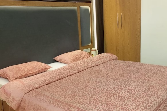 Rahi Pathik Niwas, Kushinagar