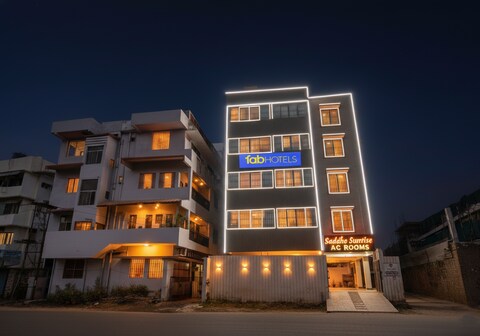 FabHotel Buddha Sunrise