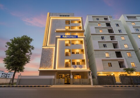 FabHotel Prime Cozy - Nr Yashoda Hospital, Hitech City
