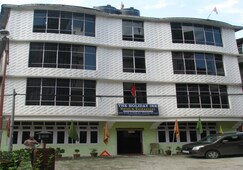 The Holiday Inn, Pelling The Holiday Inn, Pelling