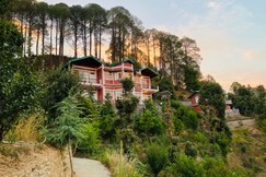 Ban Pravas Homestay | Lap of Himalayas, Mukteshwar Ban Pravas Homestay | Lap of Himalayas, Mukteshwar