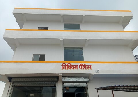 Nidivan palace