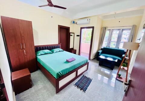 Octave Stay | Lamb Road Uzan Bazar