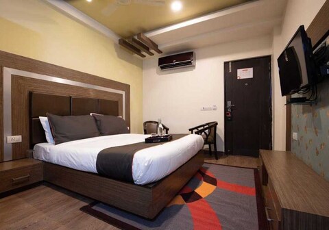 Collection O Kallai Railway Junction